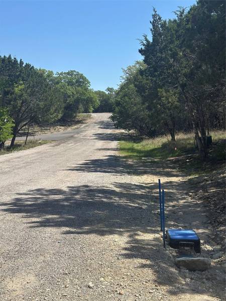 2503 Thurber LN, Lago Vista, TX 78645