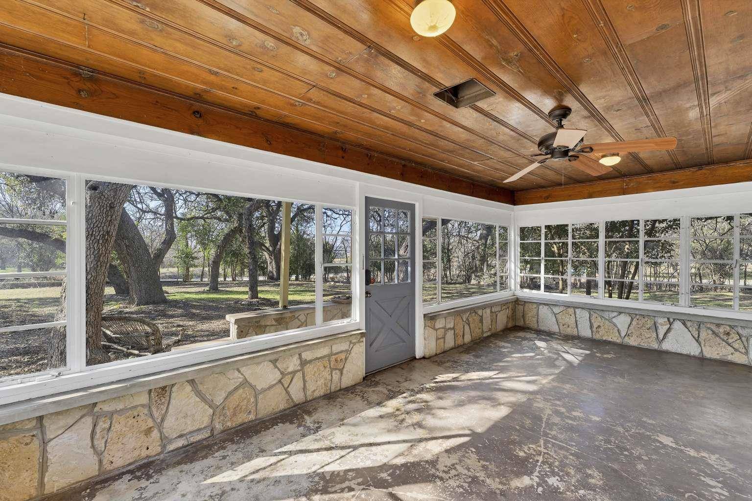 Blanco, TX 78606,1012 7th ST