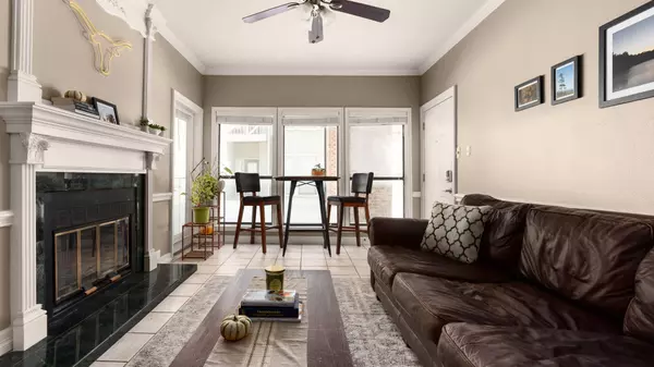 Austin, TX 78705,807 W 25th ST #207