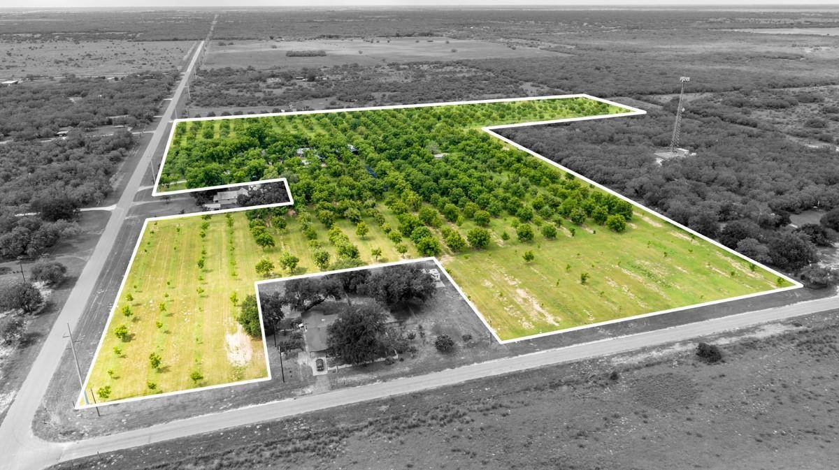 Falfurrias, TX 78355,2432 County Road 402