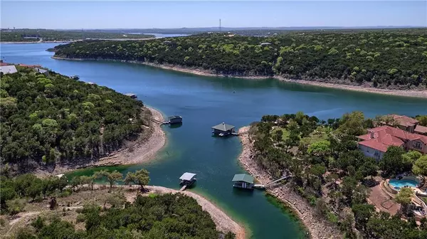 7308 Matisse Pointe DR,  Jonestown,  TX 78645