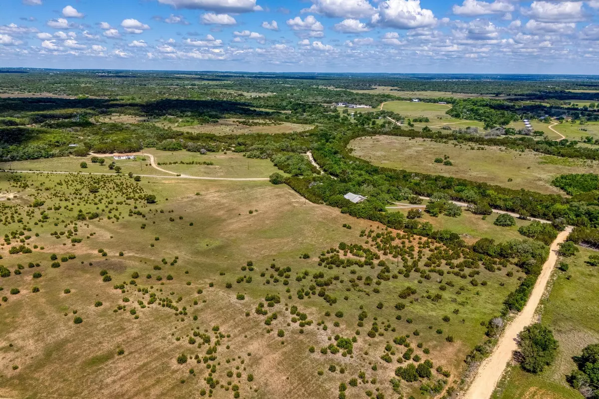 Liberty Hill, TX 78642,553 County Road 286
