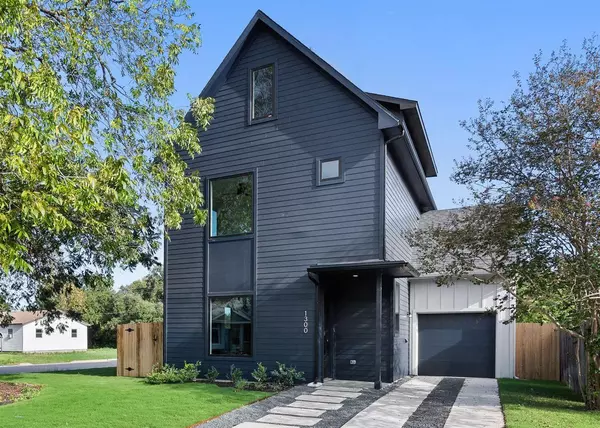 1300 Georgian ST #1, Austin, TX 78756