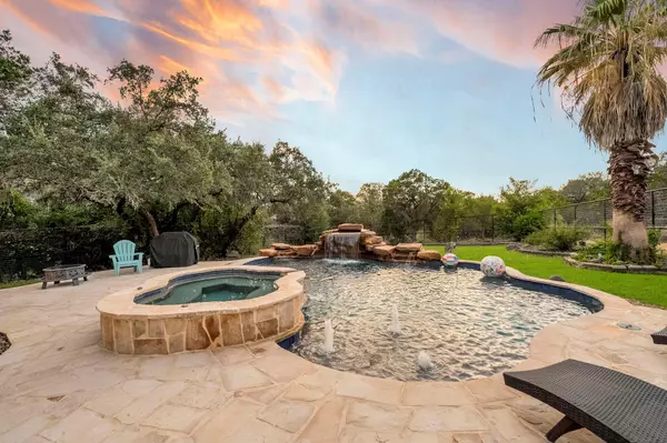 New Braunfels, TX 78132,810 Bluff Ridge CT