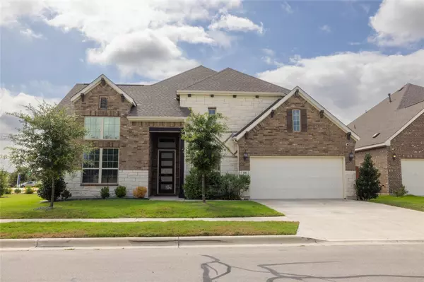 896 Spinnaker LOOP, Kyle, TX 78640