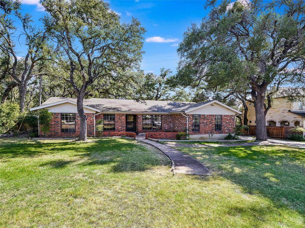 8207 Cliffview DR,  Austin,  TX 78759