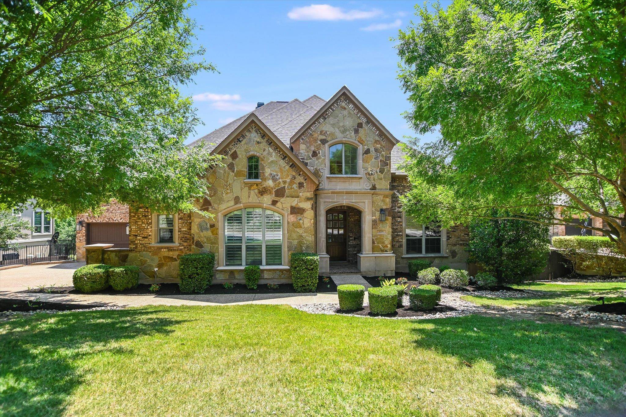 Austin, TX 78732,1016 Santaluz PATH