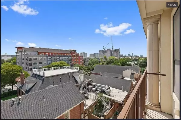 Austin, TX 78705,2505 San Gabriel ST #512