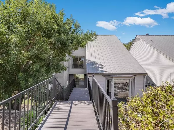 Lakeway, TX 78738,147 World Of Tennis SQ #147