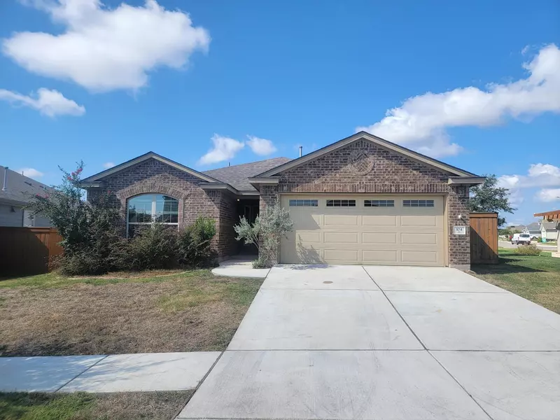 104 Cypress Hills RD, San Marcos, TX 78666