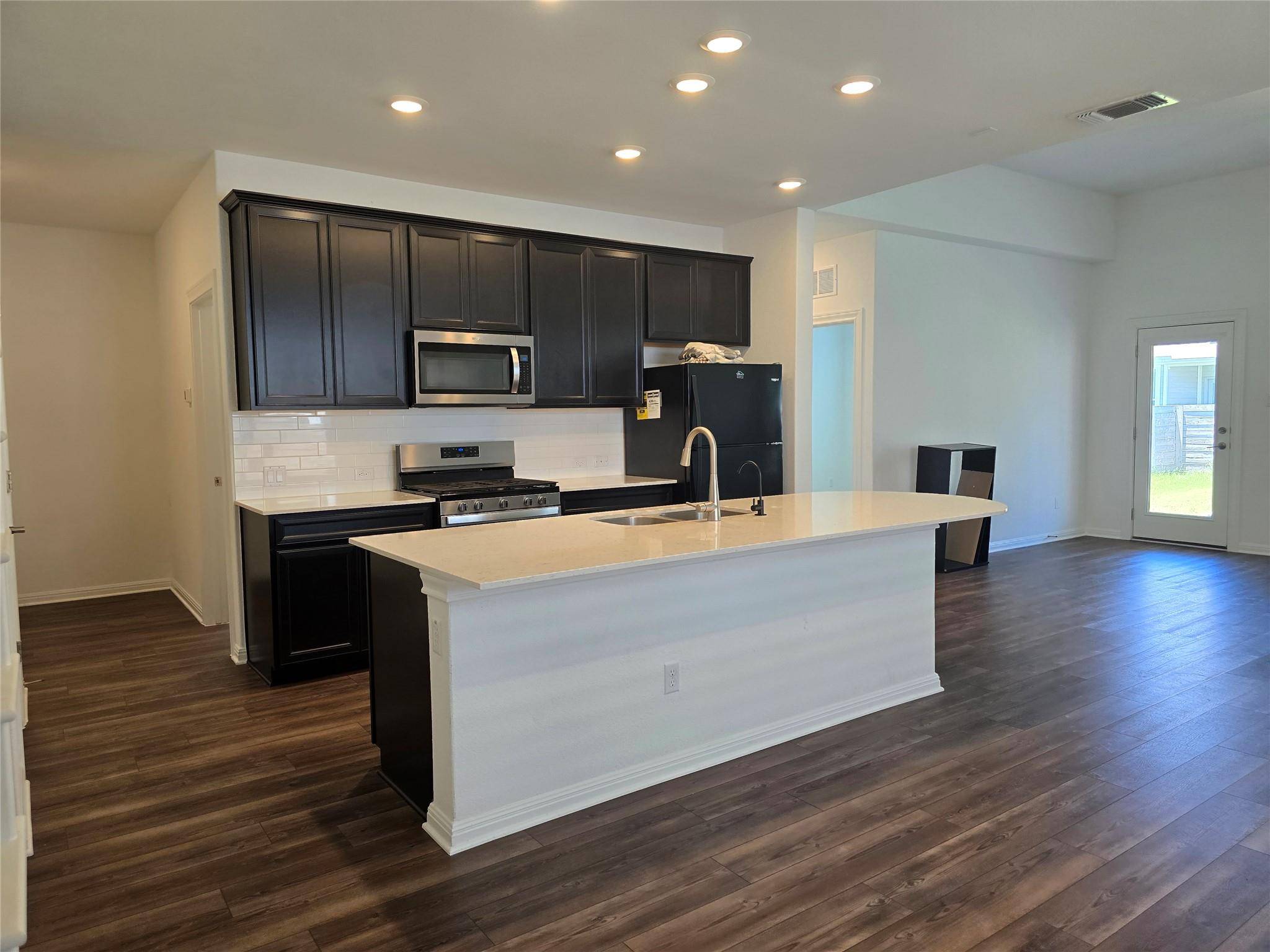 Leander, TX 78641,309 Salty Dog PASS