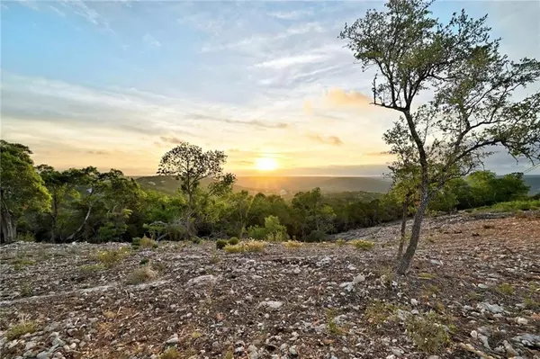 11209 Mountain Top CIR,  Jonestown,  TX 78645