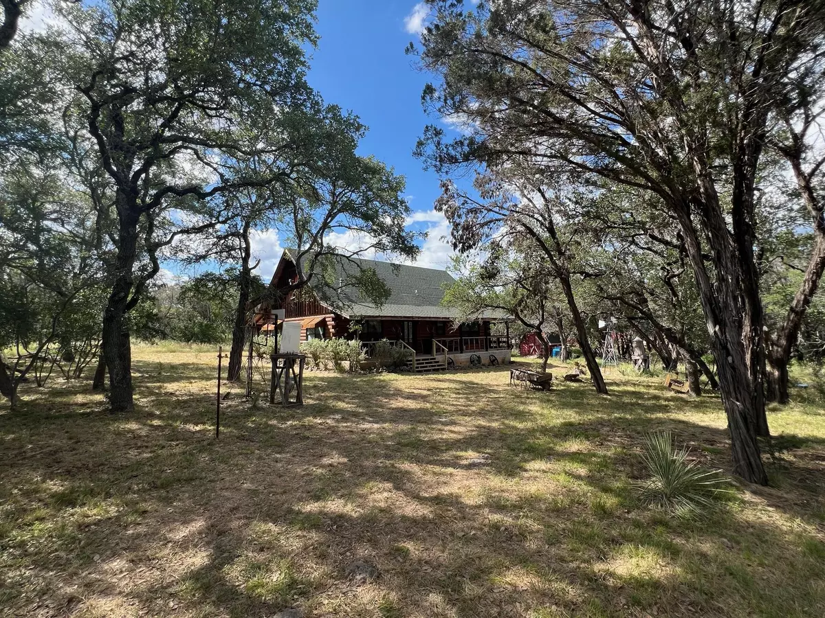 Dripping Springs, TX 78620,1127 Whitetail DR