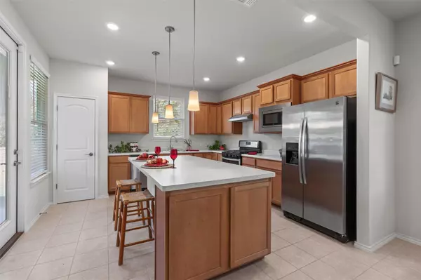 502 Saratoga LN, Georgetown, TX 78633