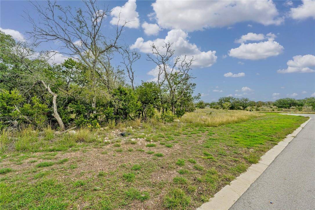 Spicewood, TX 78669,104 Rocky Summit CT