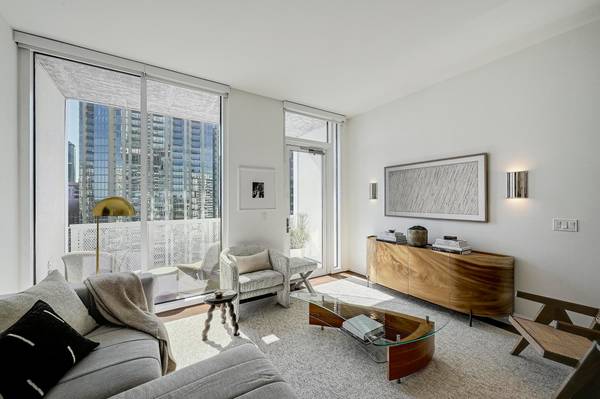 301 West Ave #2105, Austin, TX 78701