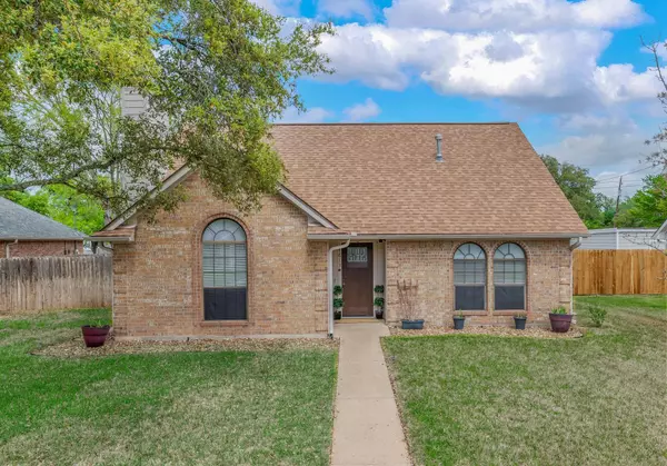 4613 Kensington DR, Bryan, TX 77802