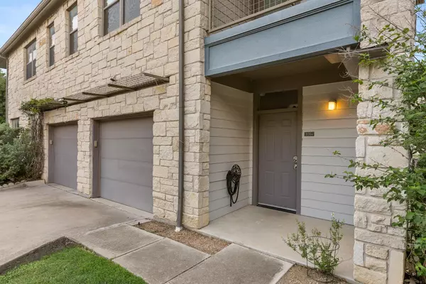 Austin, TX 78741,1201 Grove BLVD #2004