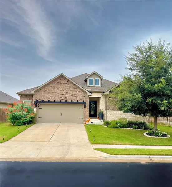 272 Rimrock CT, Bastrop, TX 78602