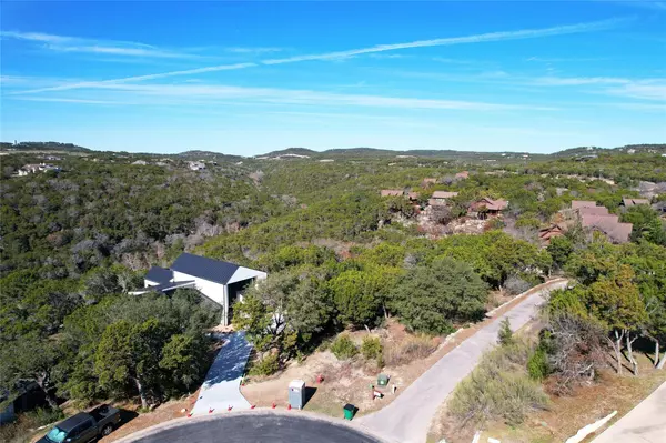 18849 Hidden Ridge PL, Jonestown, TX 78645