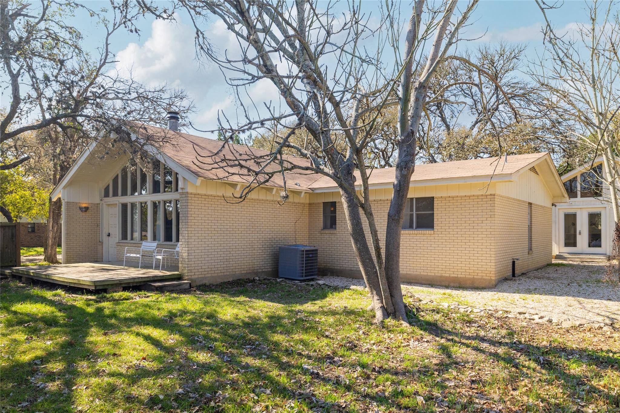 San Marcos, TX 78666,305 Reimer Ave