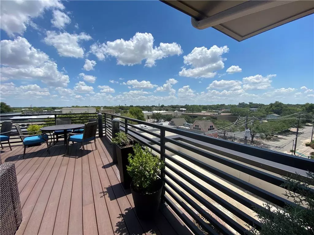 Georgetown, TX 78626,810 S Rock ST #401