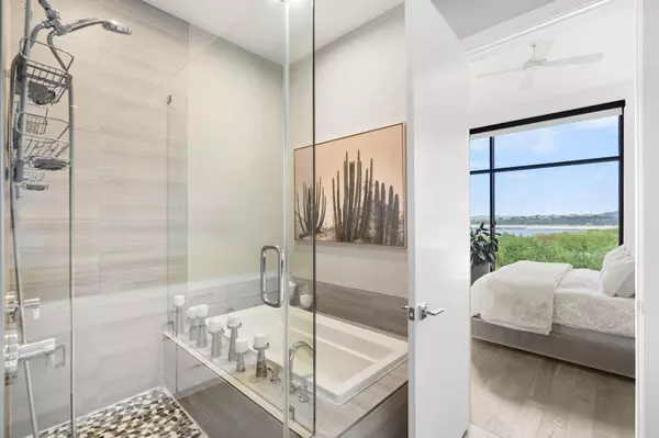 Austin, TX 78734,5921 Hi Line RD #1303