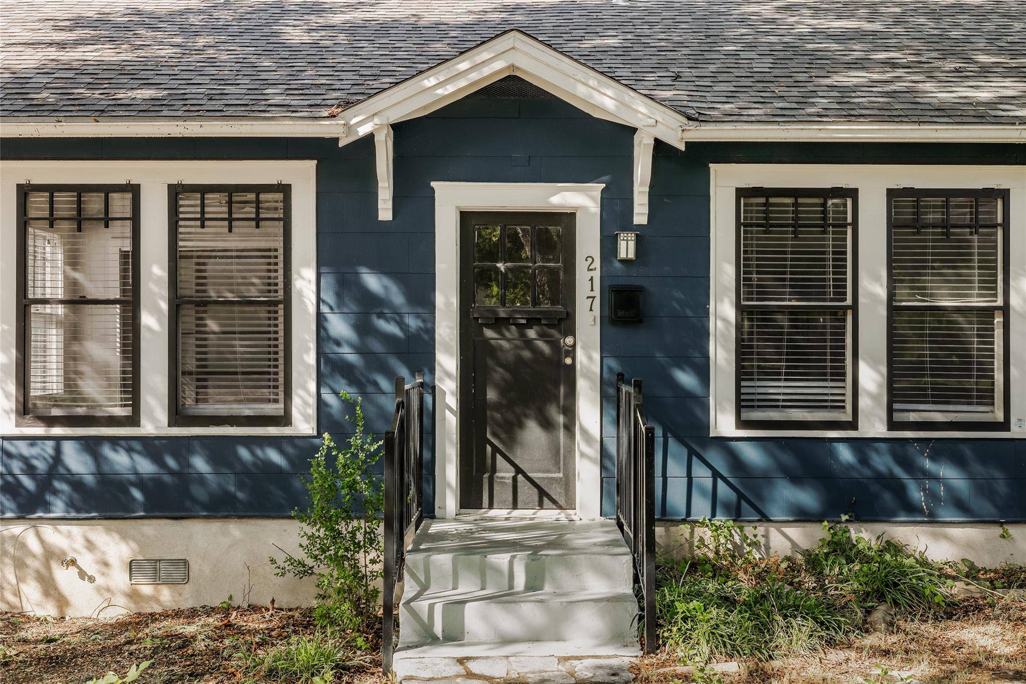 Austin, TX 78704,217 Leland ST