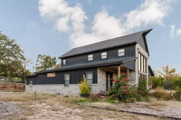 Burnet, TX 78611,100 Rocky Hollow DR