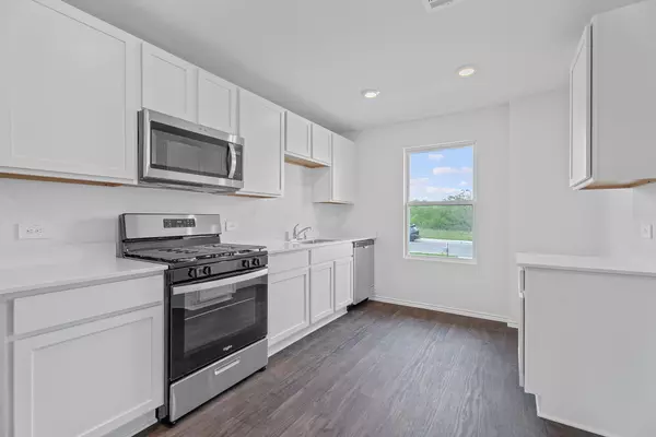 Uhland, TX 78640,127 Safflower DR