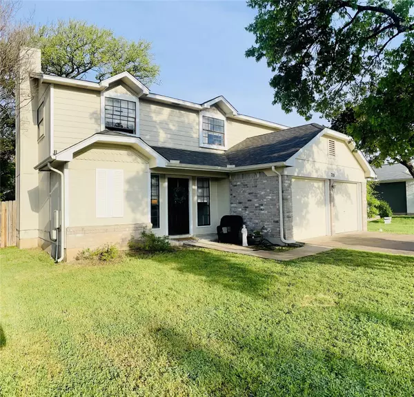 719 CLUCK CREEK TRL,  Cedar Park,  TX 78613