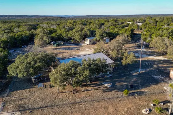 Lampasas, TX 76550,1261 Park Road