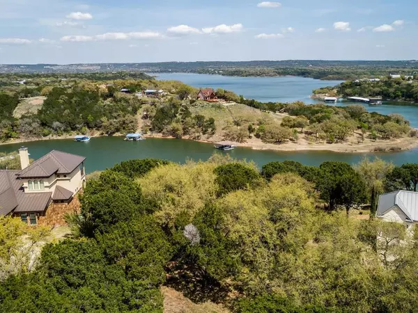 2 Carol CV, Spicewood, TX 78669