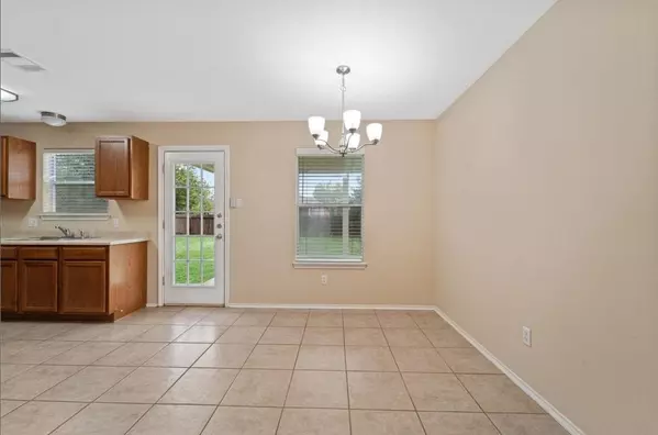 Leander, TX 78641,909 Remington DR