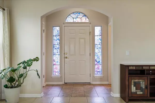 Hutto, TX 78634,327 Lakemont DR
