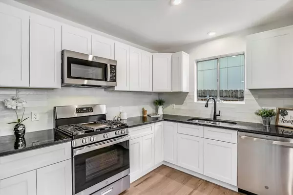736 Wales WAY, Austin, TX 78748