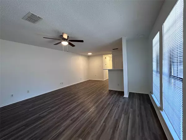 Austin, TX 78748,9315 Kempler DR #B