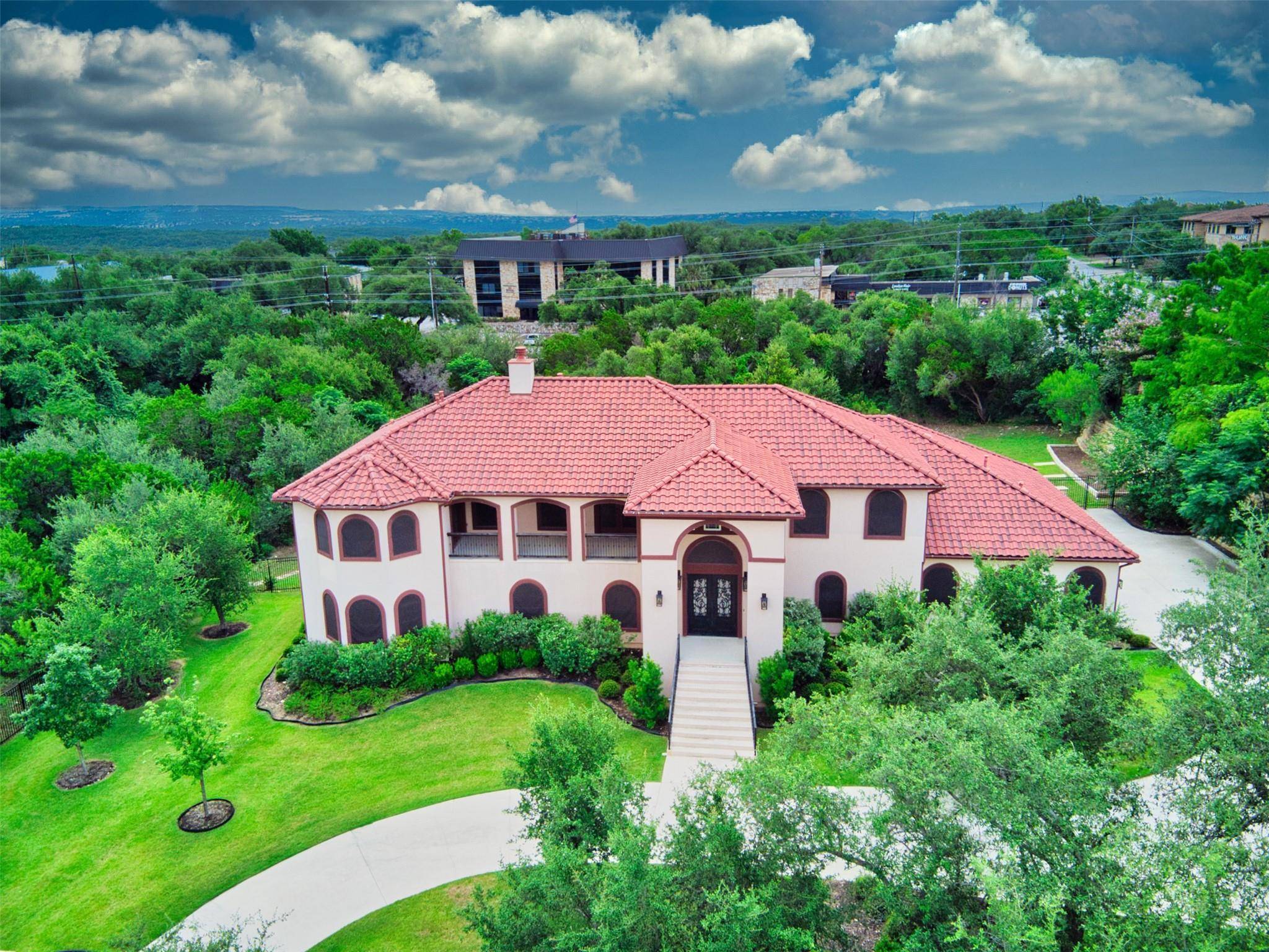 427 Bella Montagna CIR, Austin, TX 78734