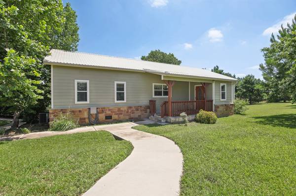 408 Cottletown RD,  Smithville,  TX 78957