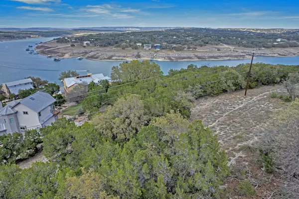 Spicewood, TX 78669,21802 Briarcliff DR