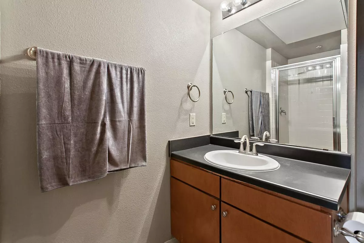 Austin, TX 78705,2515 Pearl #102