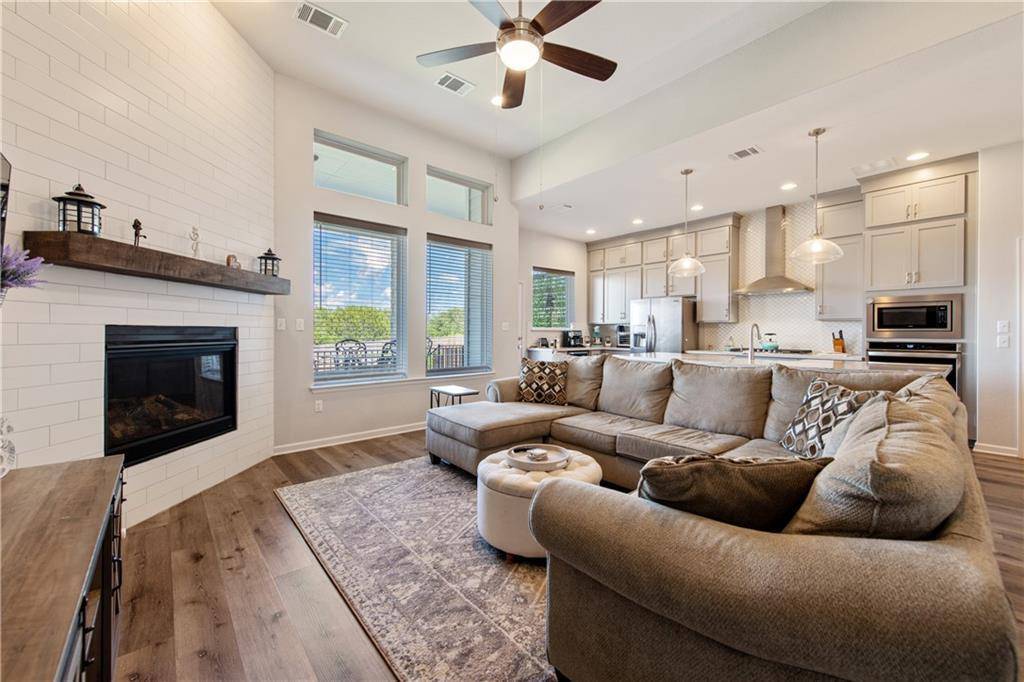 7117 Jument DR, Austin, TX 78738