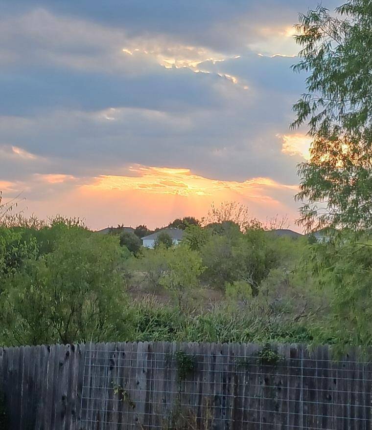 Buda, TX 78610,325 Eagle Brook LN