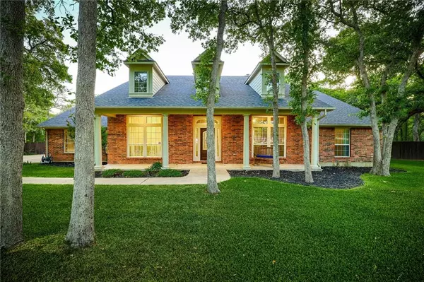 120 Juniper TRL,  Elgin,  TX 78621