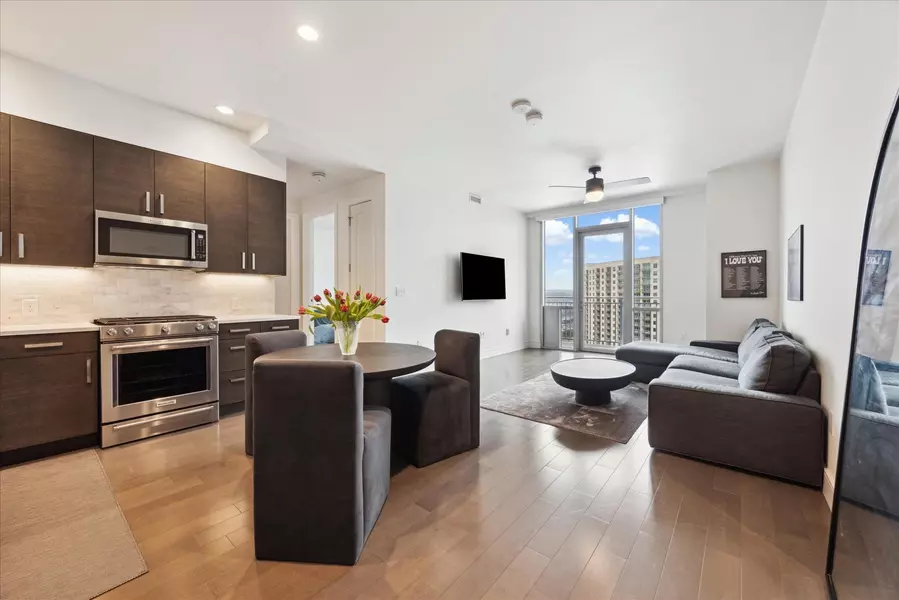 222 West Ave #1312, Austin, TX 78701