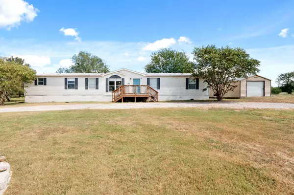 Bastrop, TX 78602,156 Black Jack LN