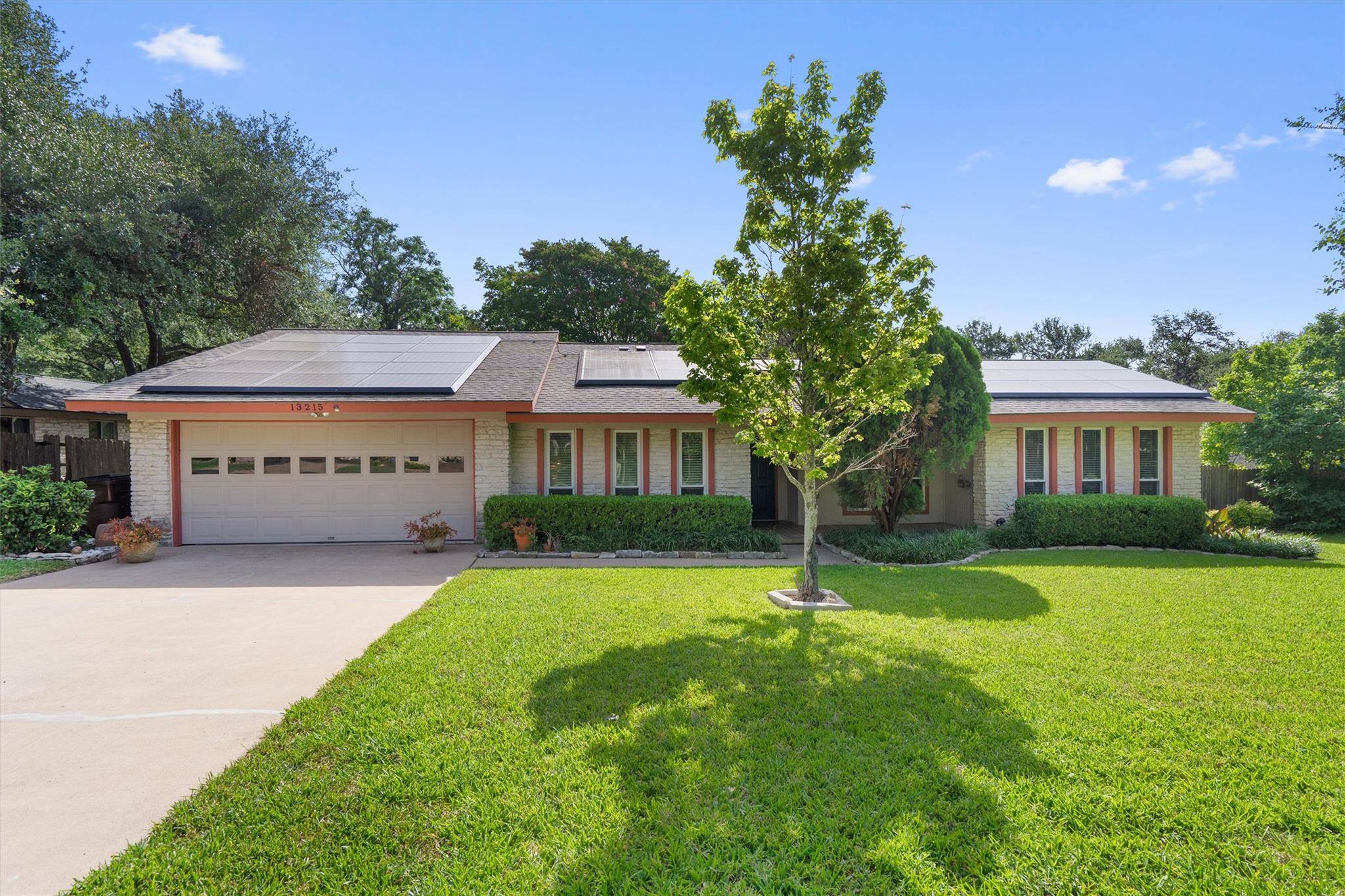13215 Woodthorpe ST, Austin, TX 78729