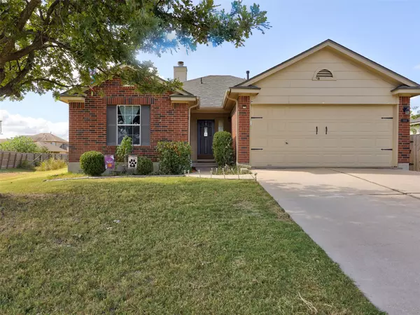 1016 Stewart DR,  Hutto,  TX 78634