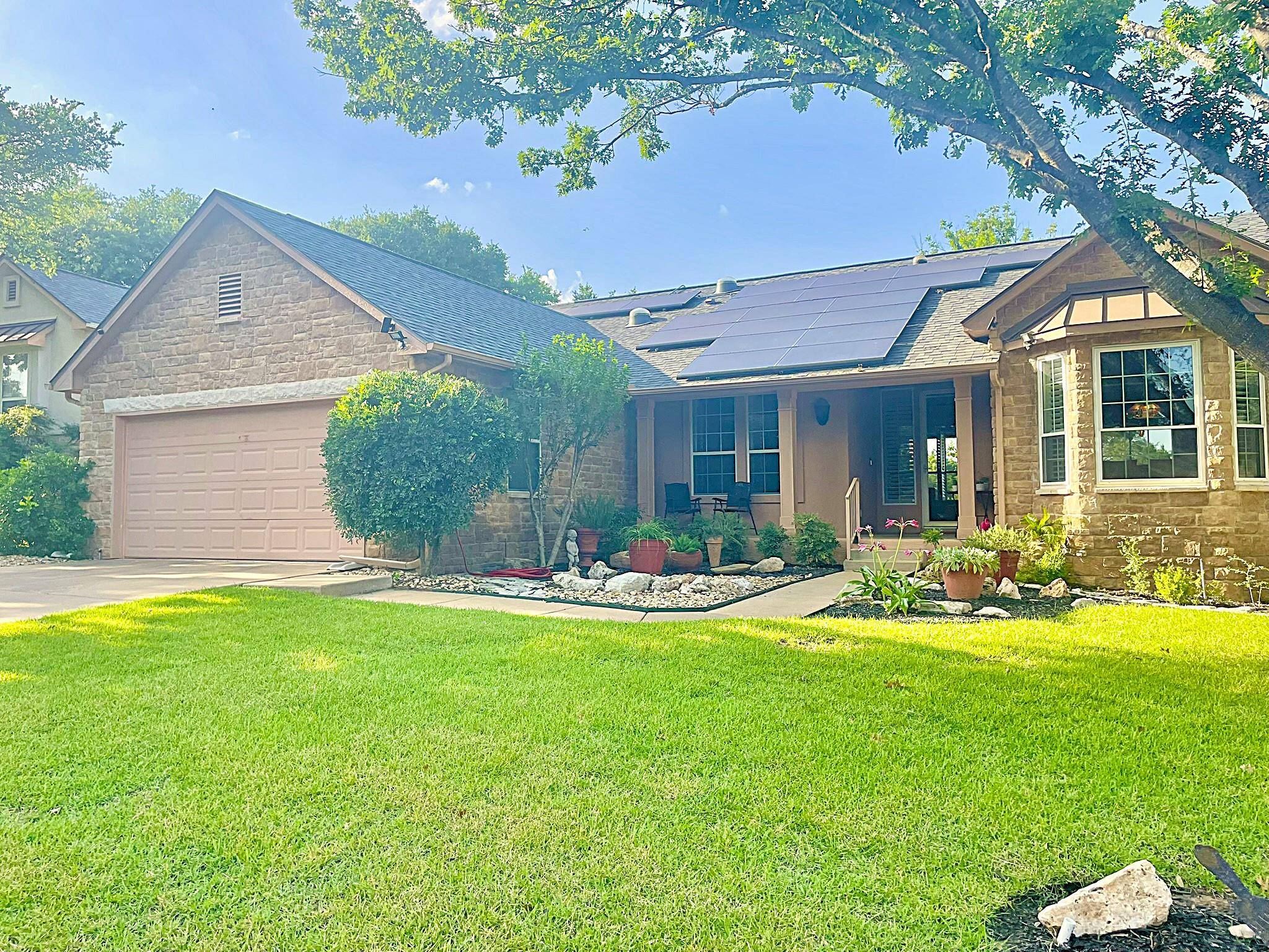 107 Yaupon LN, Georgetown, TX 78633