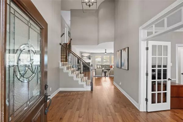 Austin, TX 78739,10211 Banks CT